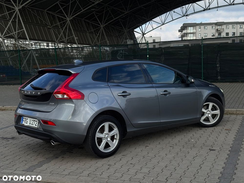 Volvo V40 D2 Summum - 21