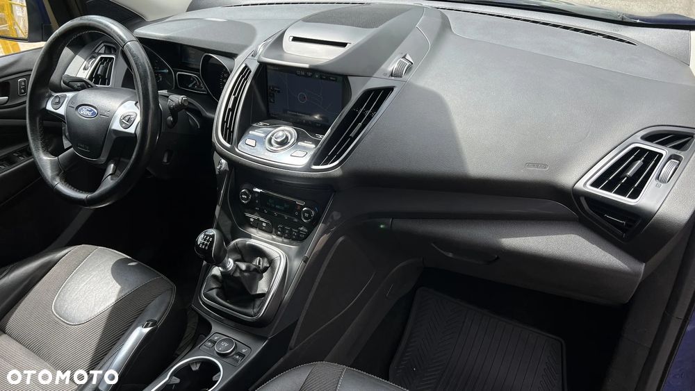 Ford Kuga 2.0 TDCi 4WD Titanium - 19