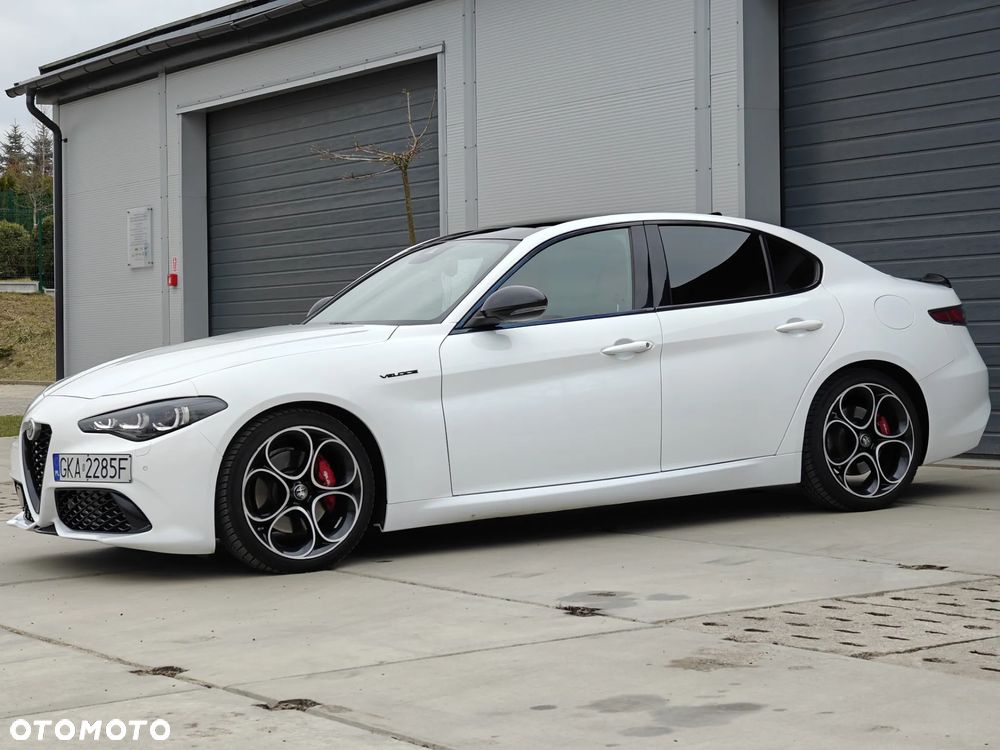 Alfa Romeo Giulia 2.0 Turbo 16V AT8 Veloce Ti - 10