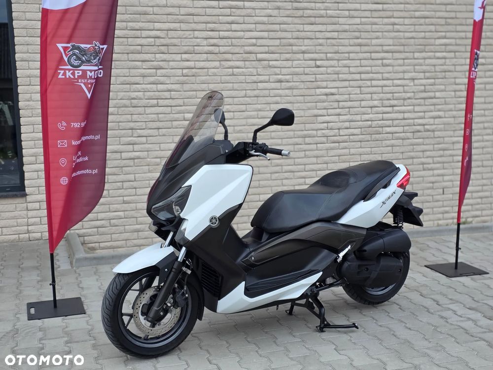 Yamaha X-max - 12