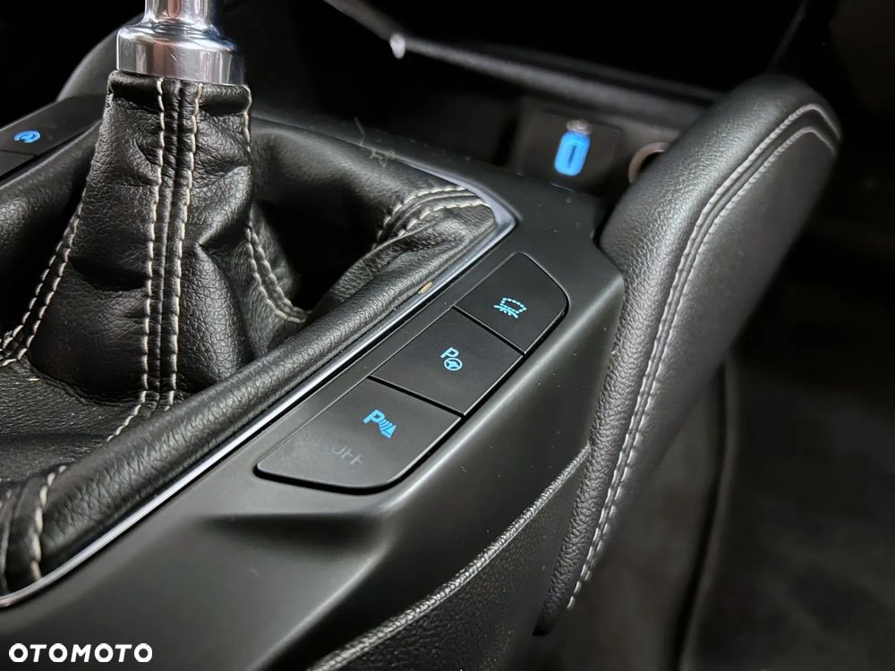 Ford Focus 2.3 EcoBoost ST Edition - 37