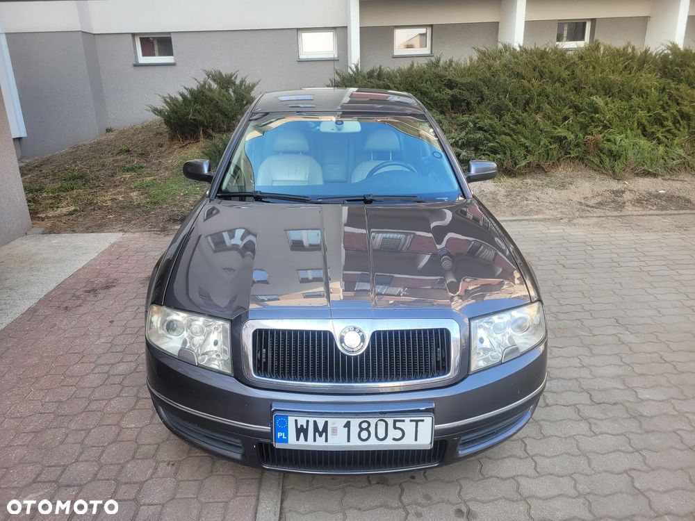 Skoda Superb 1.9 TDI Platinum - 1