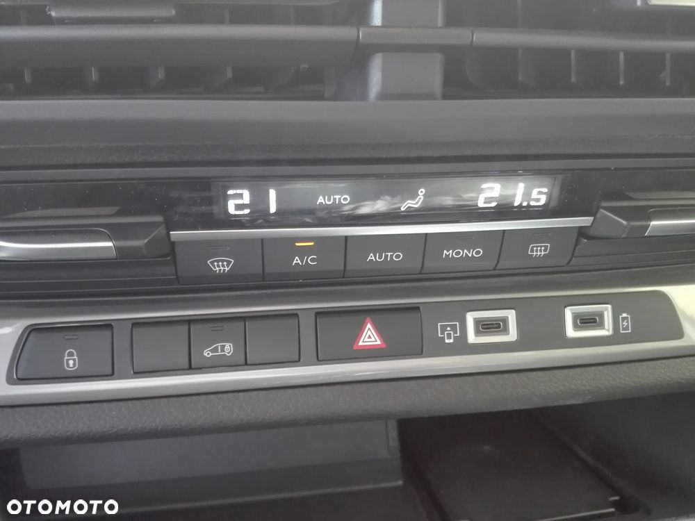 Fiat SCUDO - 12