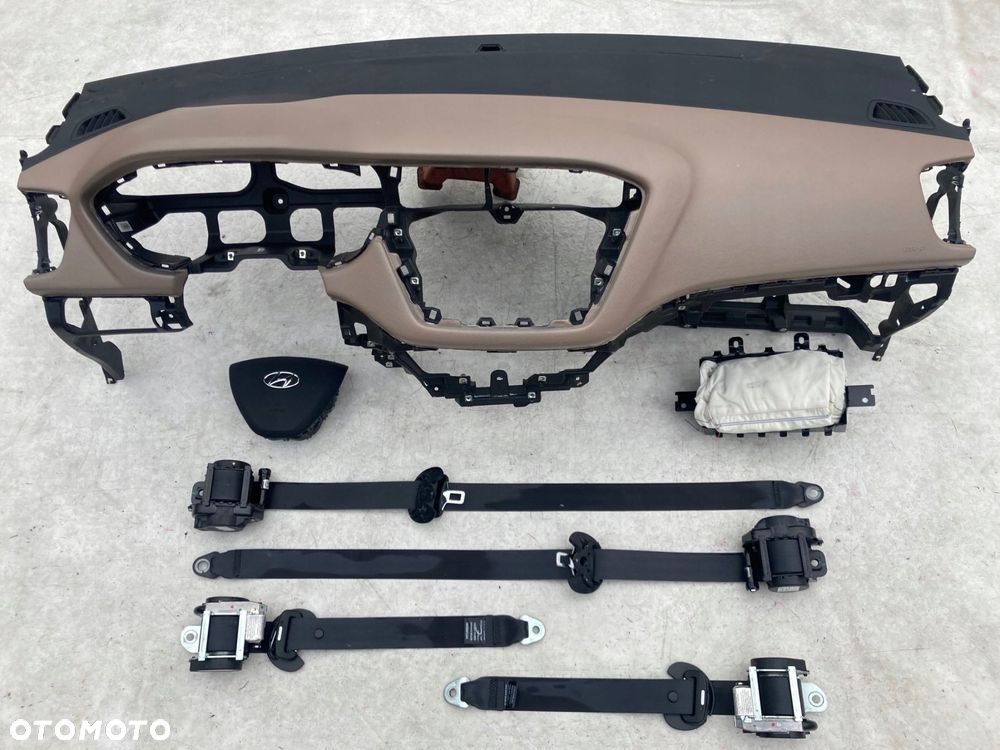 hyundai i20 ii kremowa deska kokpit konsola poduszki pasy - 1