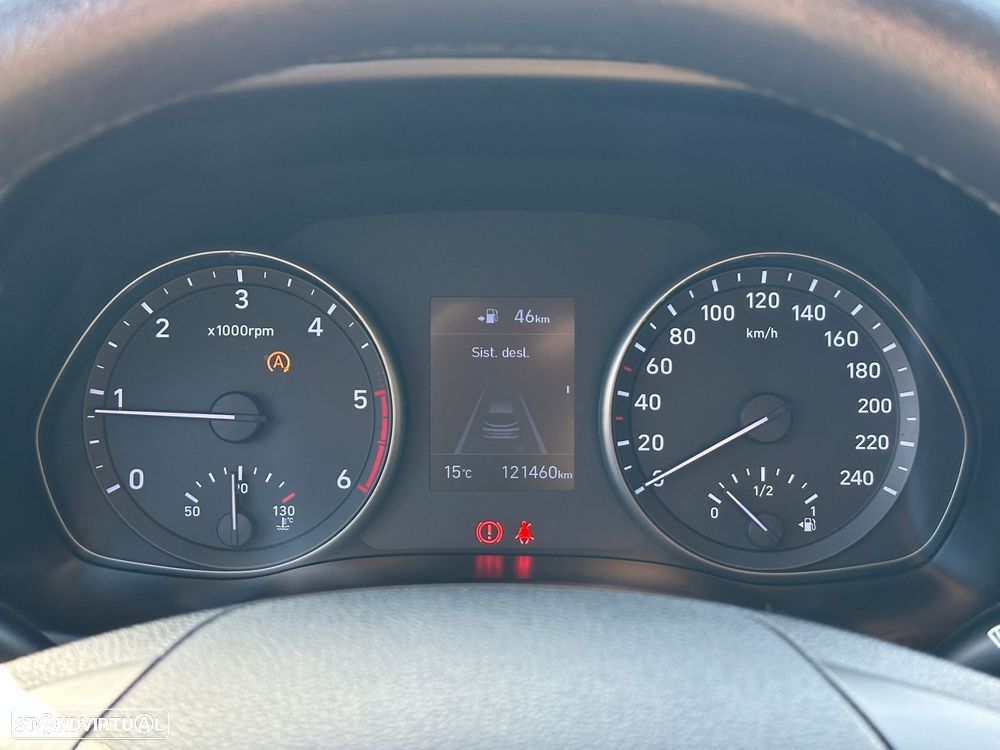 Hyundai i30 SW 1.6 CRDi Style+Navi - 10