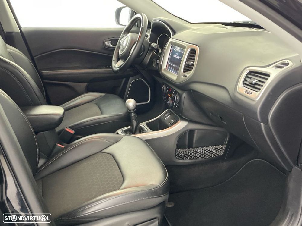 Jeep Compass 1.6 M-Jet Limited - 21