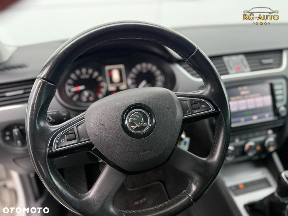 Skoda Octavia - 30
