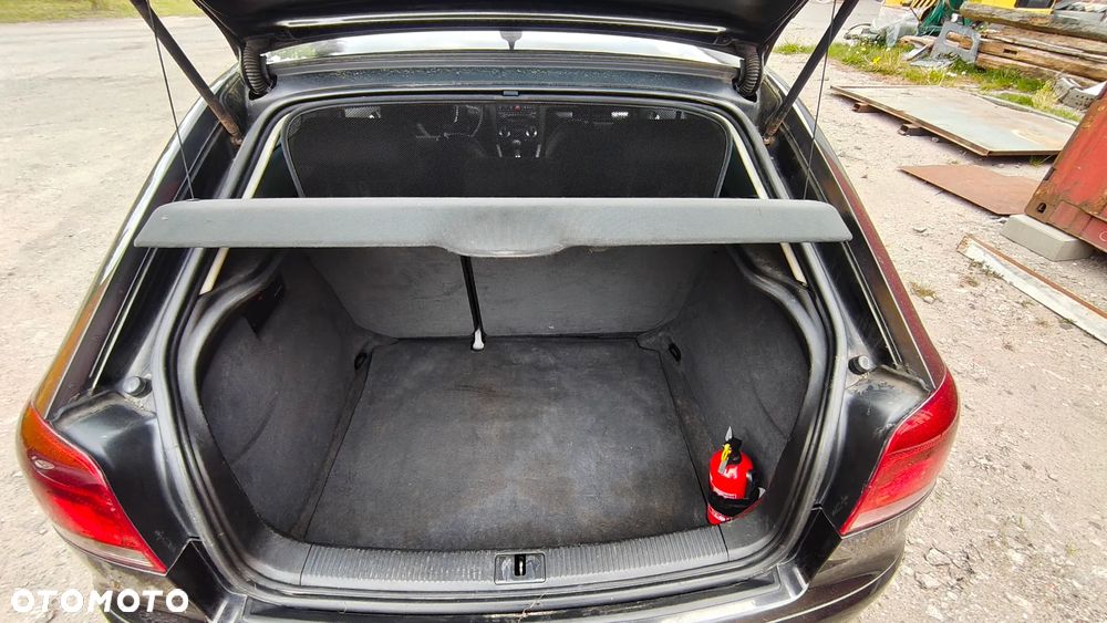 Audi A3 3-drzwiowe 2.0 TDI DPF S Line Sportpaket plus - 13