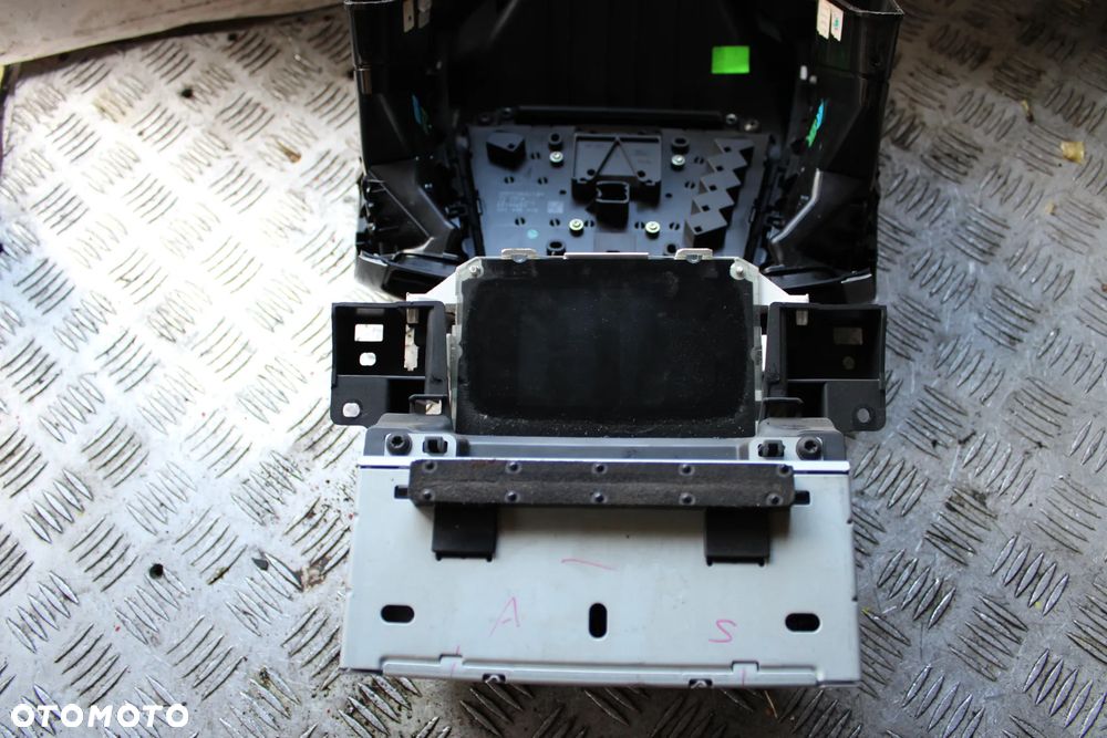 Radio + panel Ford focus mk3 - 4