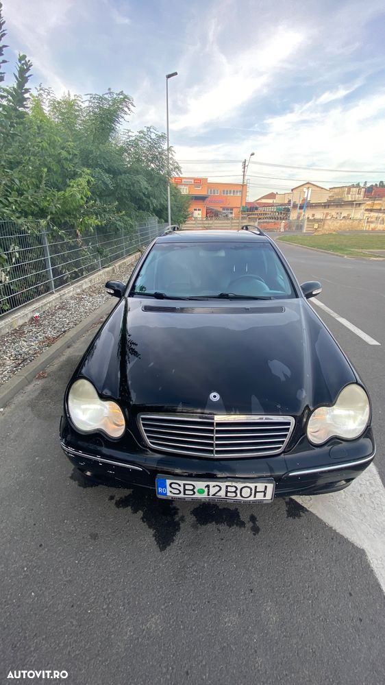 Mercedes-Benz C 270 T CDI Avantgarde - 4