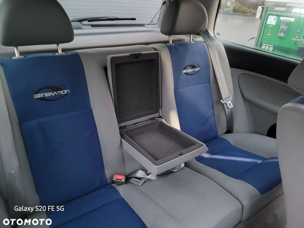 Volkswagen Golf - 14