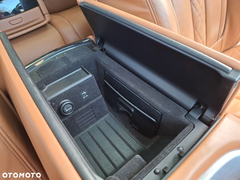 BMW Seria 7 750i xDrive - 30