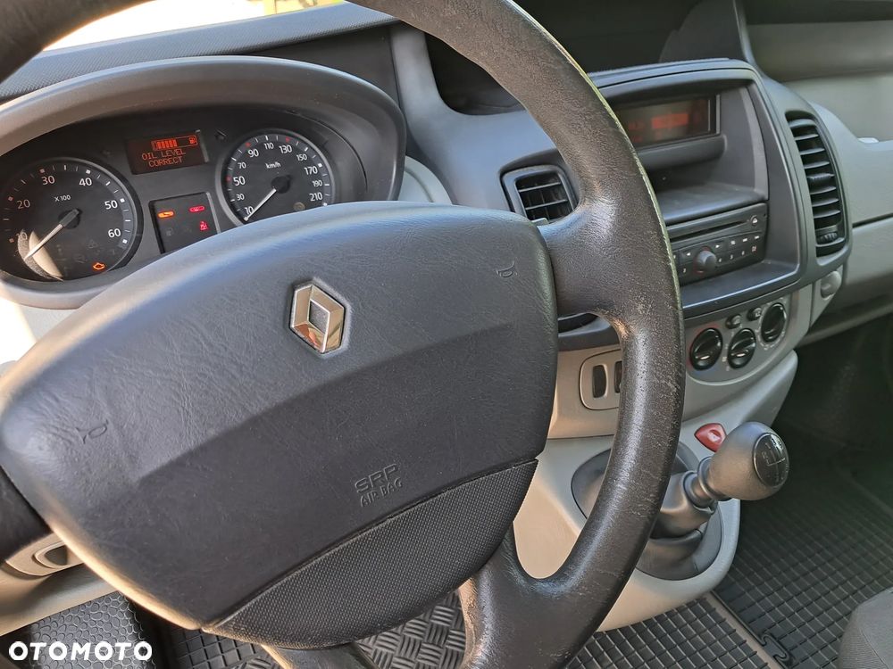 Renault Trafic - 24