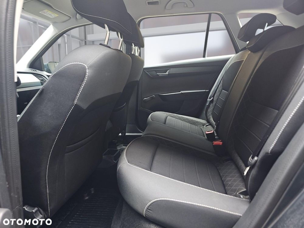 Skoda Fabia 1.0 TSI Ambition - 14