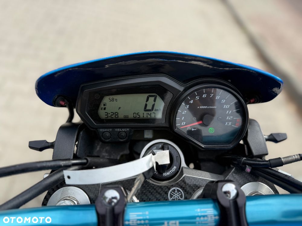 Yamaha FZ - 23