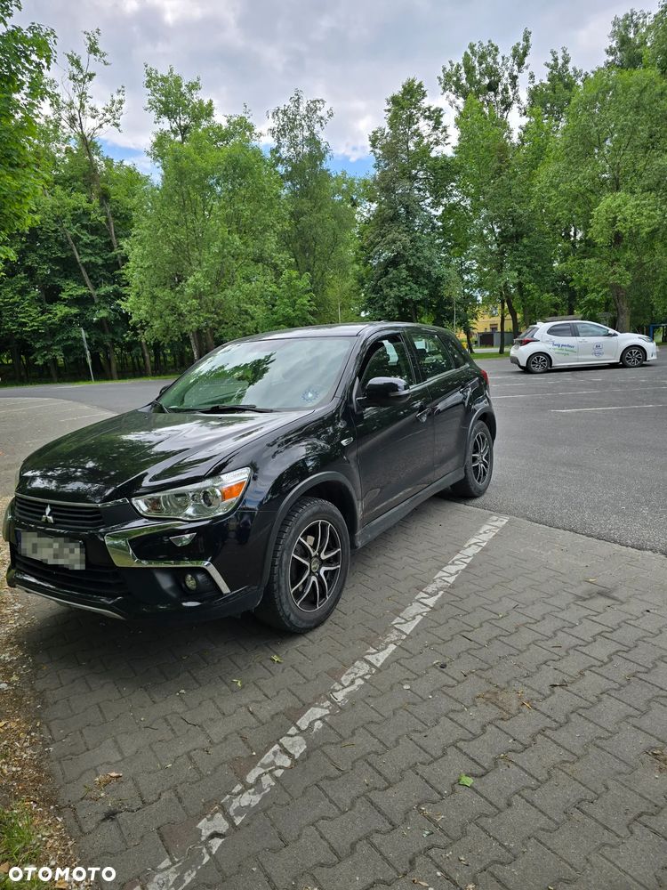 Mitsubishi ASX 1.6 Black Edition - 2