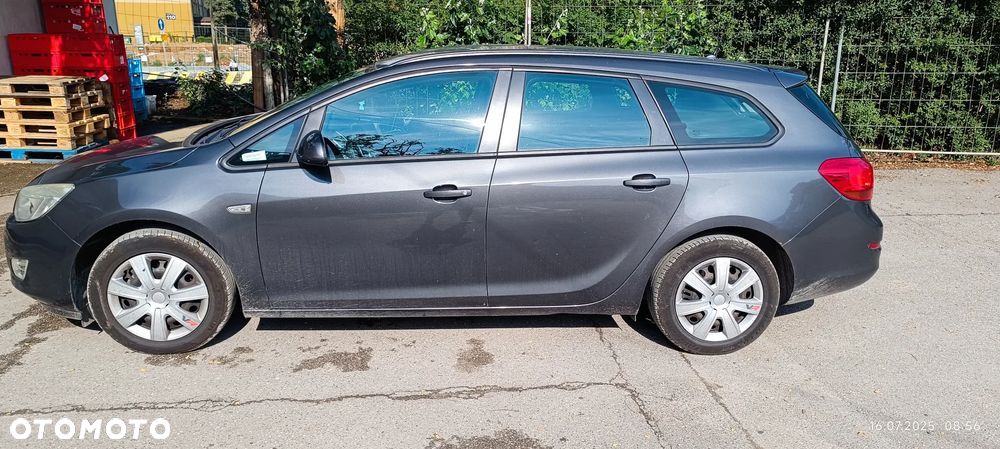 Opel Astra 1.6 Sports Tourer Edition - 1