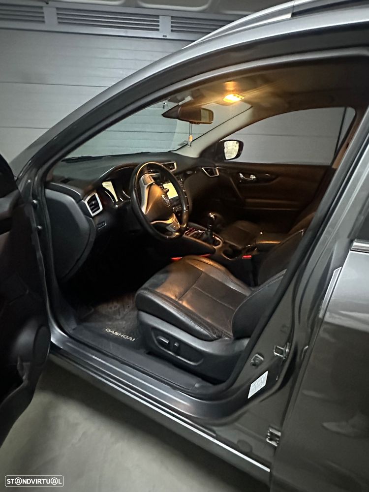 Nissan Qashqai 1.5 dCi Tekna Premium S Alcantara - 11
