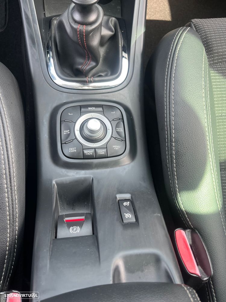 Renault Mégane Sport Tourer 1.5 dCi GT Line SS - 10