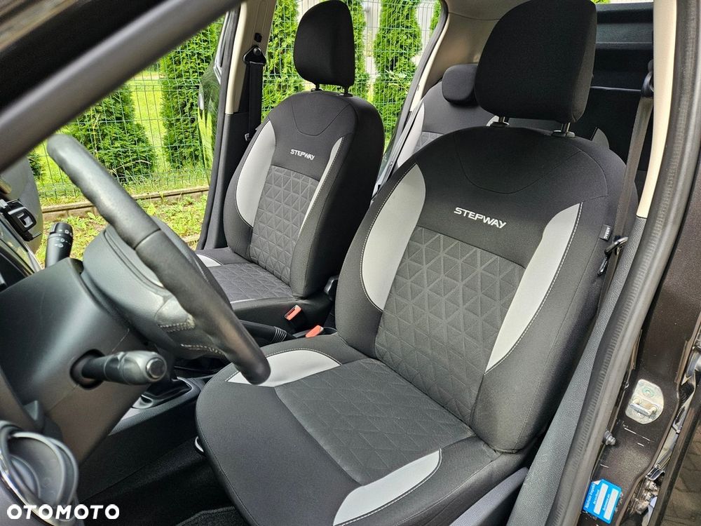 Dacia Sandero Stepway 1.5 dCi - 19