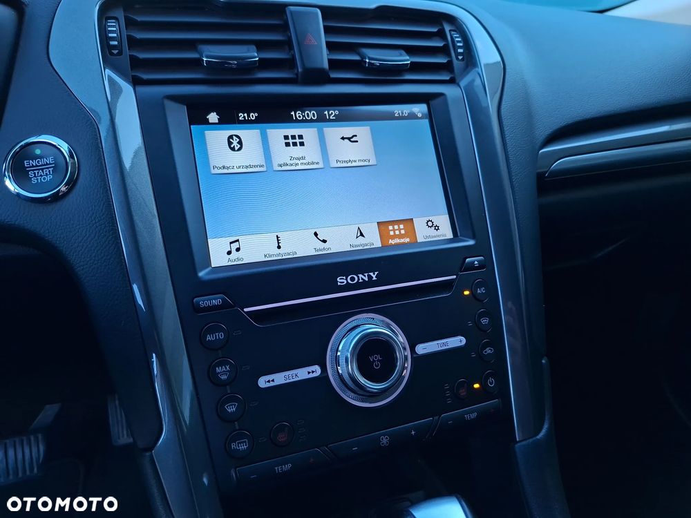 Ford Mondeo 2.0 Hybrid Titanium - 31