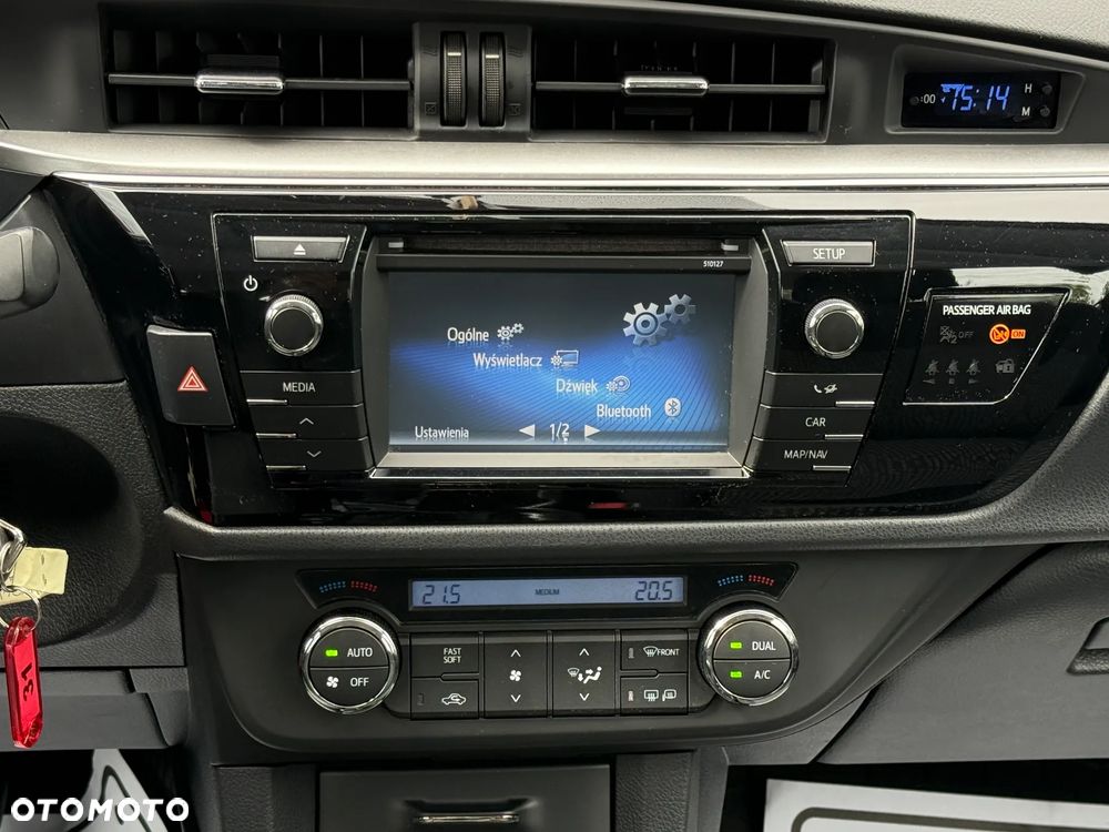 Toyota Corolla 1.6 Premium - 7