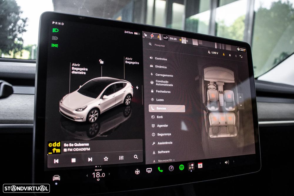 Tesla Model Y Tração Traseira - 37
