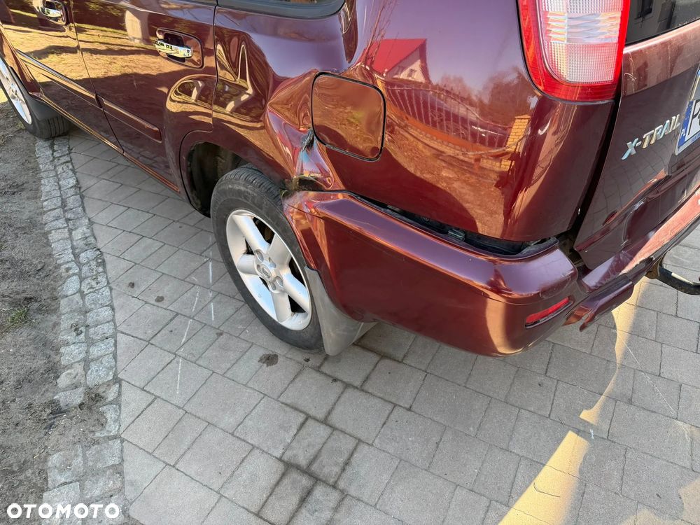 Nissan X-Trail 2.0 Luxury - 7