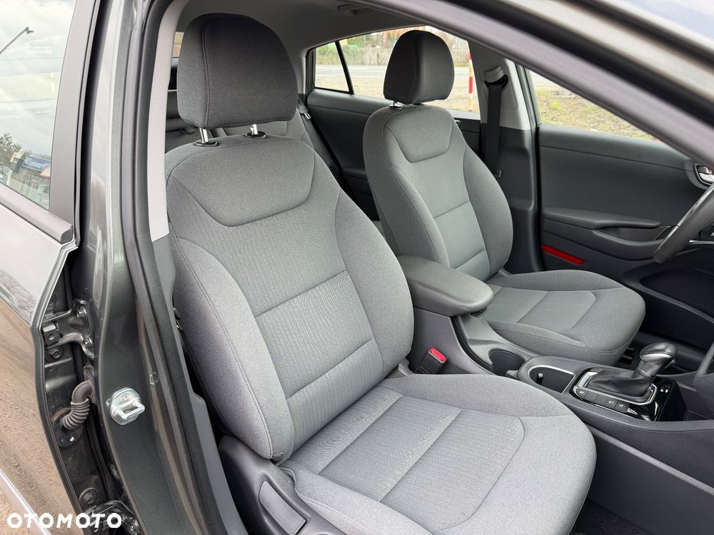 Hyundai IONIQ 1.6 GDI Advantage - 11