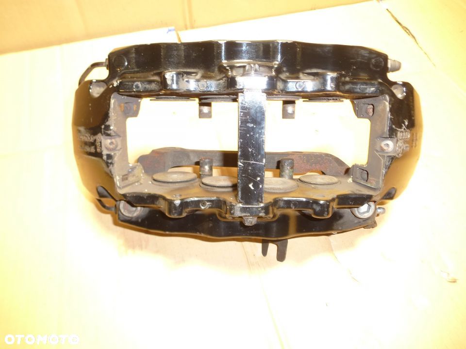 ZACISK HAMULCOWY BREMBO AUDI  RS  8U0615106C gwa!! - 2