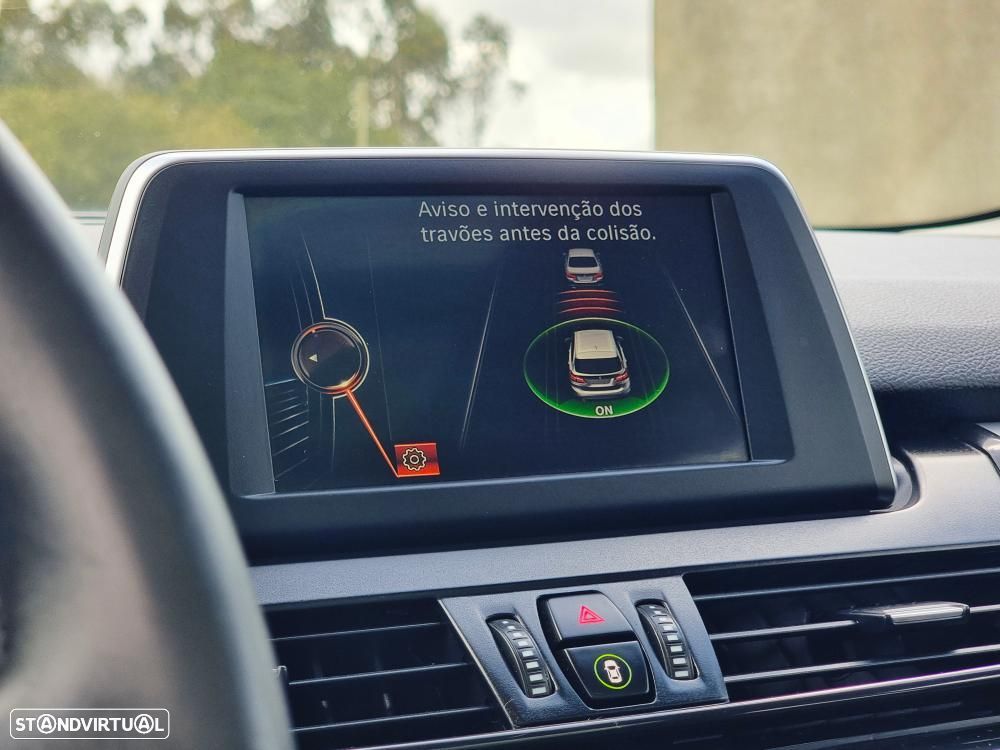 BMW 216 Active Tourer d Corporate Edition - 24