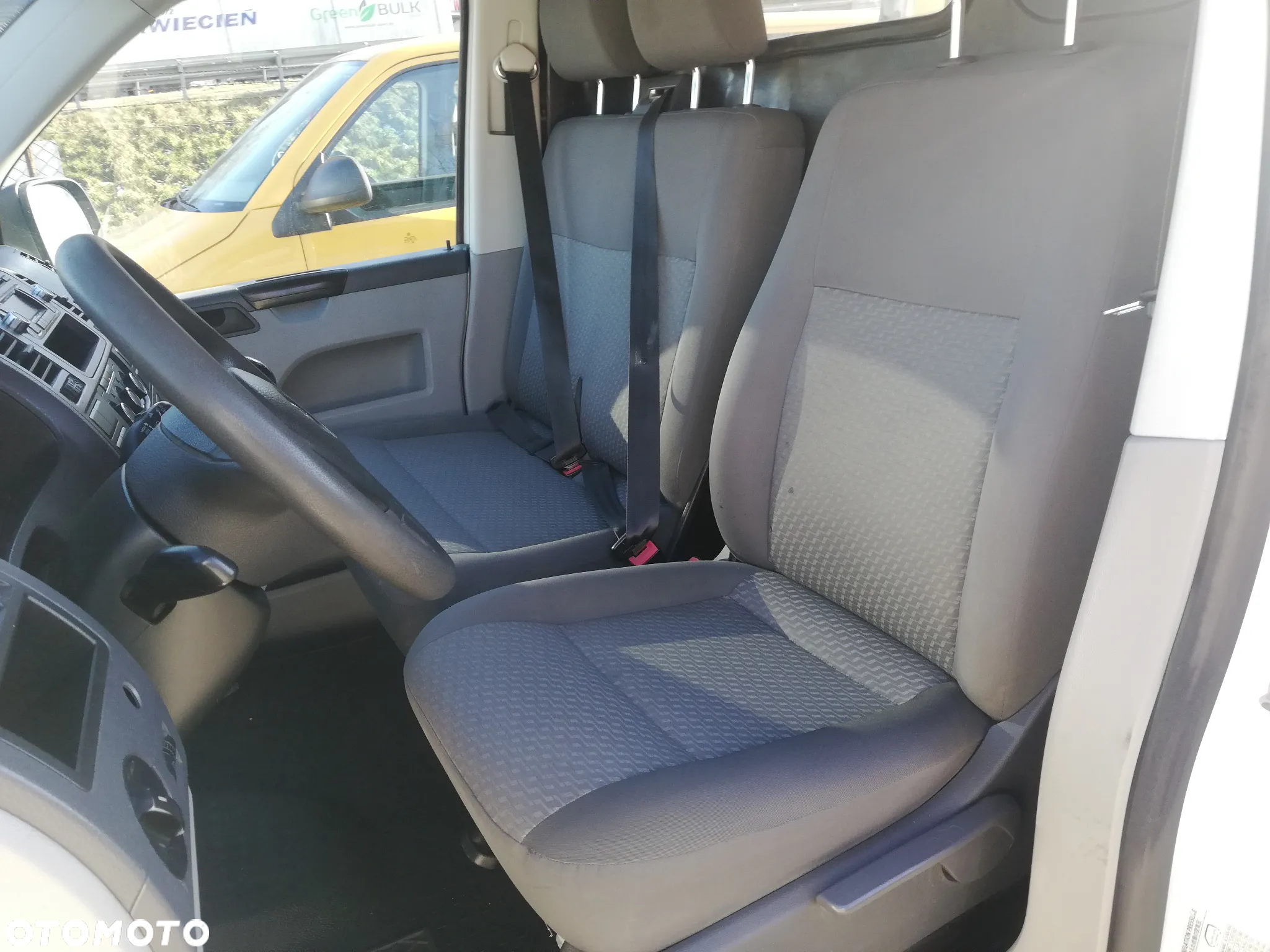 Volkswagen T5 LONG - 15