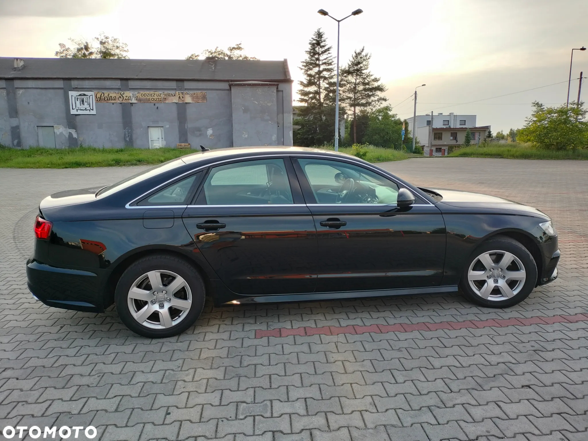 Audi A6 - 4