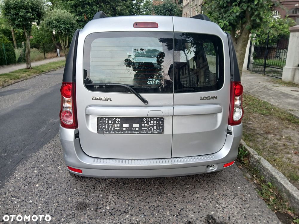 Dacia Logan - 4