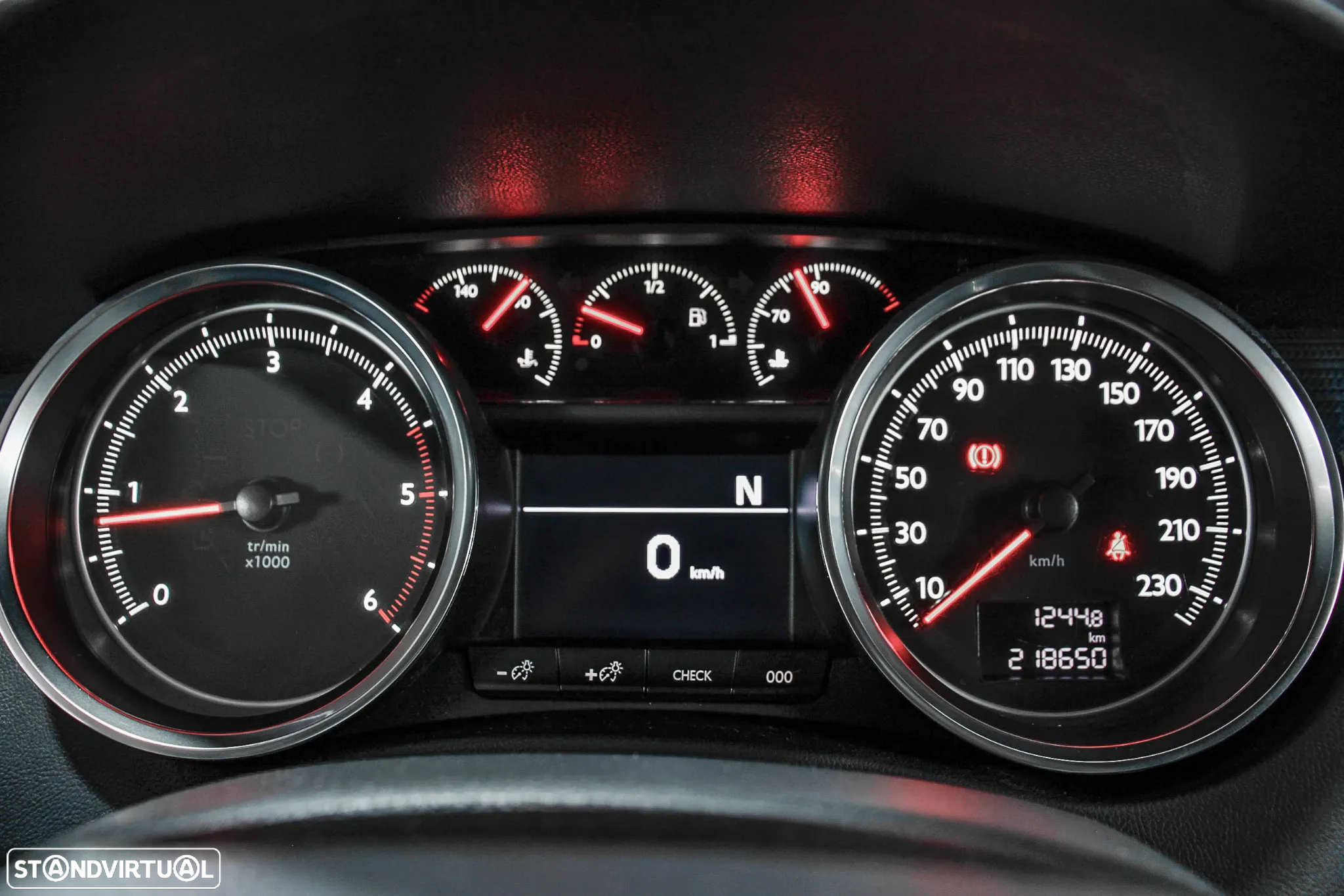 Peugeot 508 1.6 HDi-e Business Line Pack 2-Tronic - 32