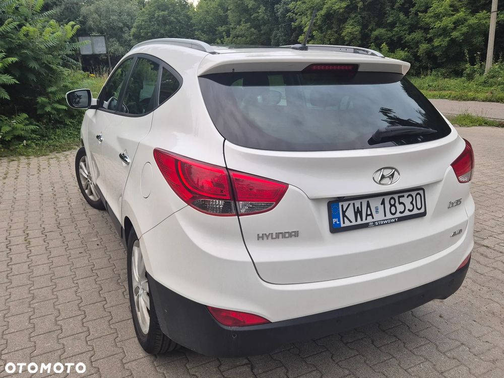 Hyundai ix35 2.0 4WD Premium - 4