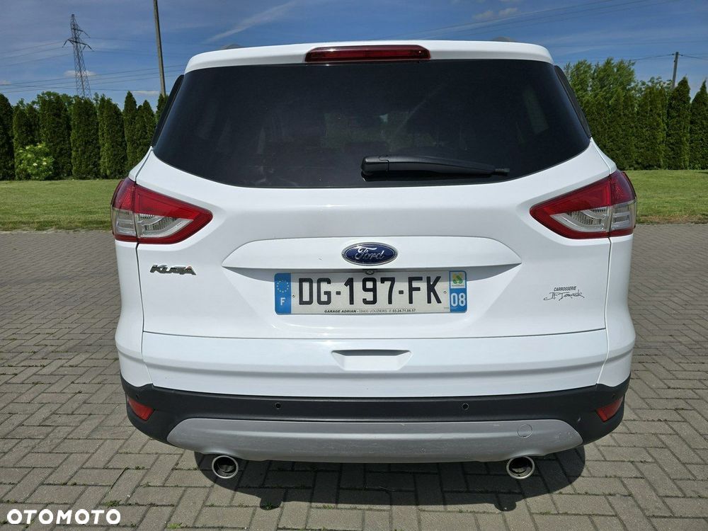Ford Kuga - 12