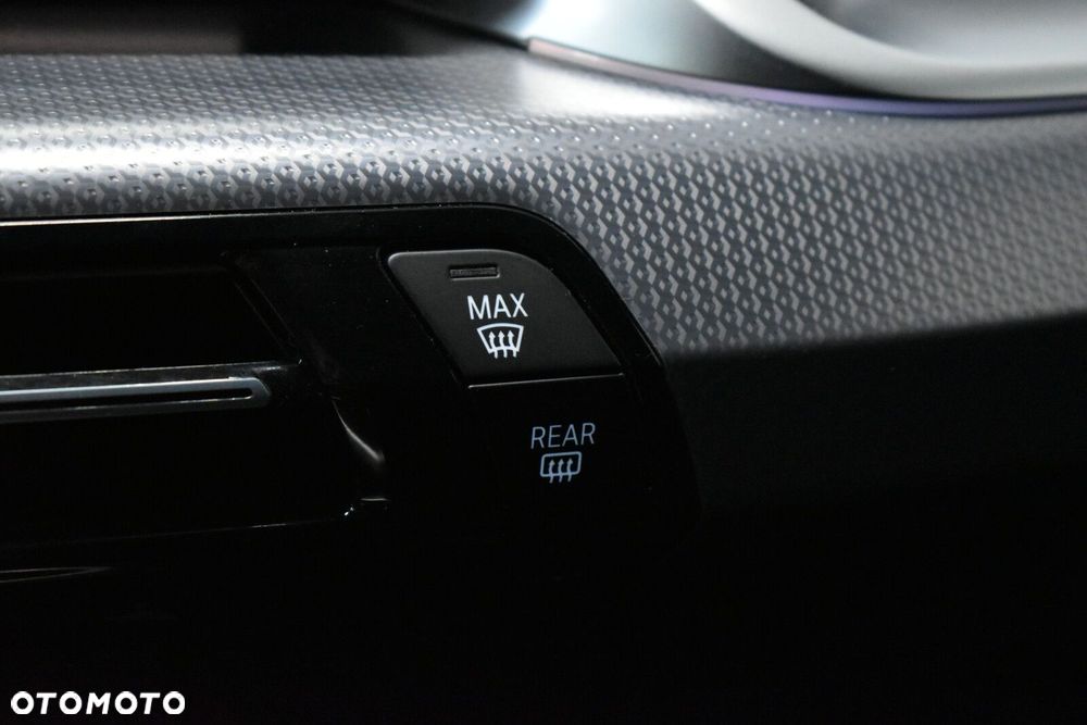 BMW X1 - 19