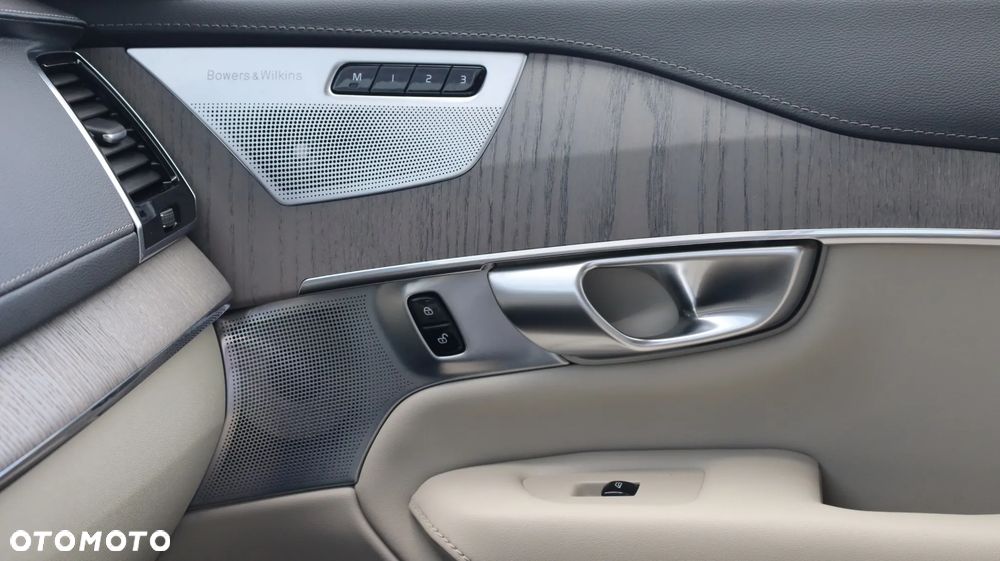 Volvo XC 90 2024