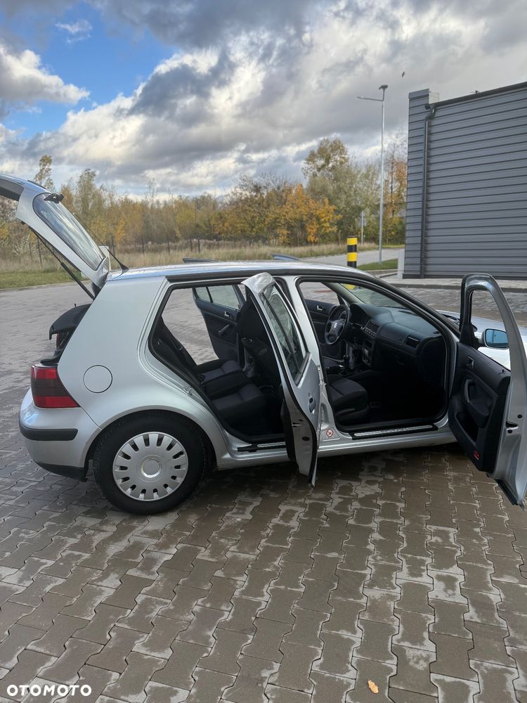 Volkswagen Golf 1.9 TDI Comfortline - 13