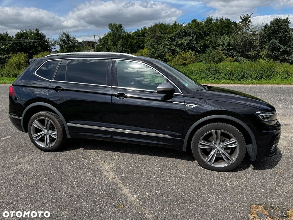 Volkswagen Tiguan Allspace - 12