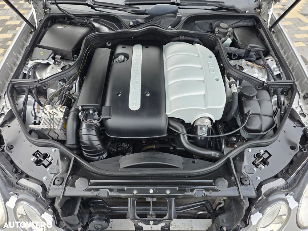 Mercedes-Benz E 220 CDI Elegance - 19