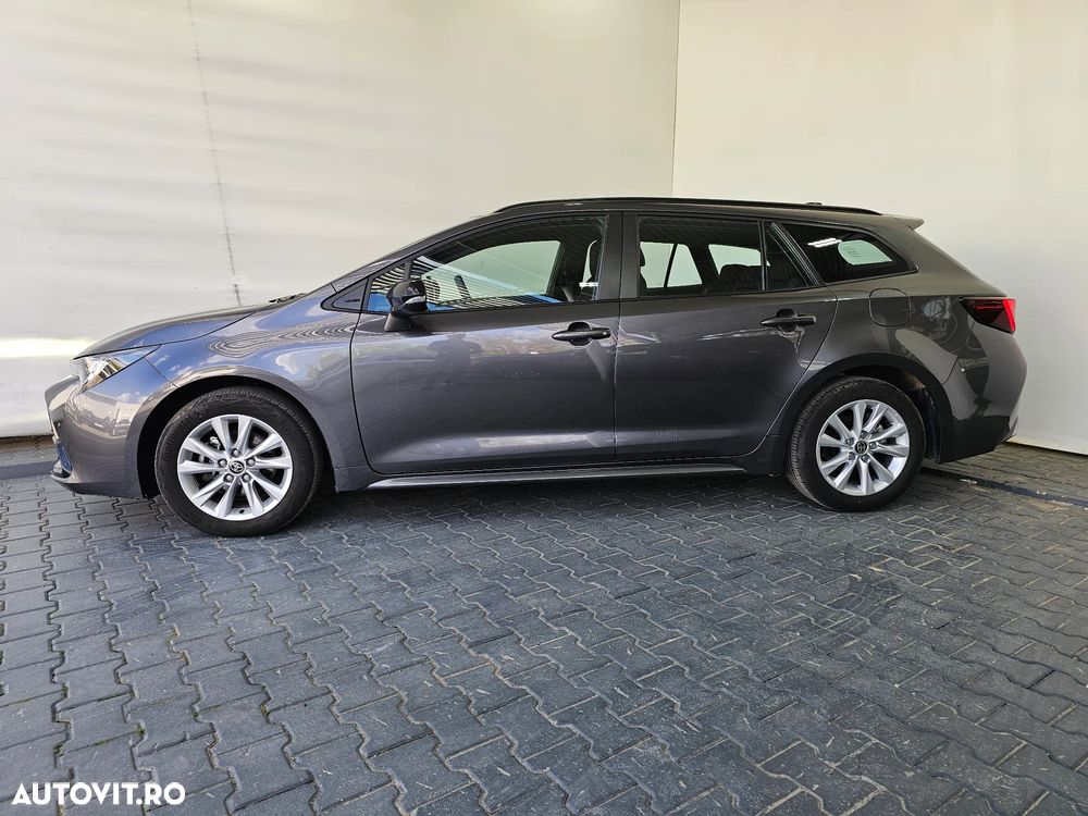 Toyota Corolla 1.8 HSD Business - 2