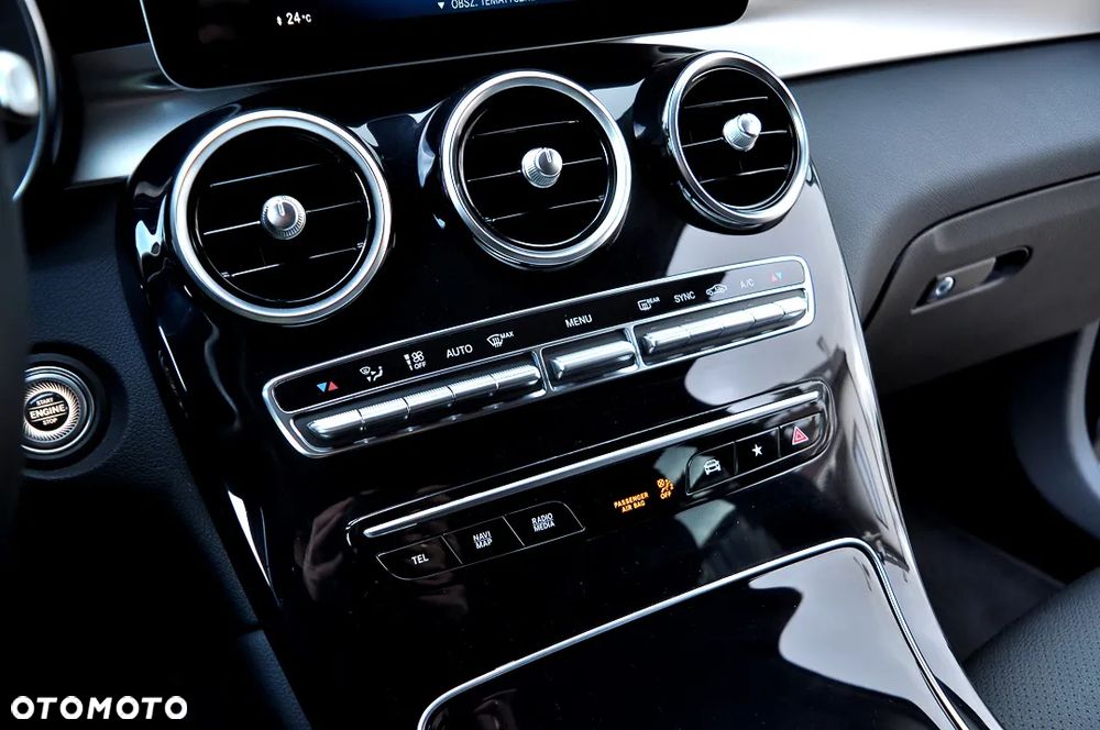 Mercedes-Benz GLC 200 d Business Edition - 33