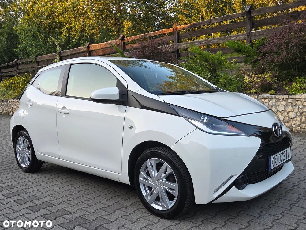 Toyota Aygo x-play touch - 13