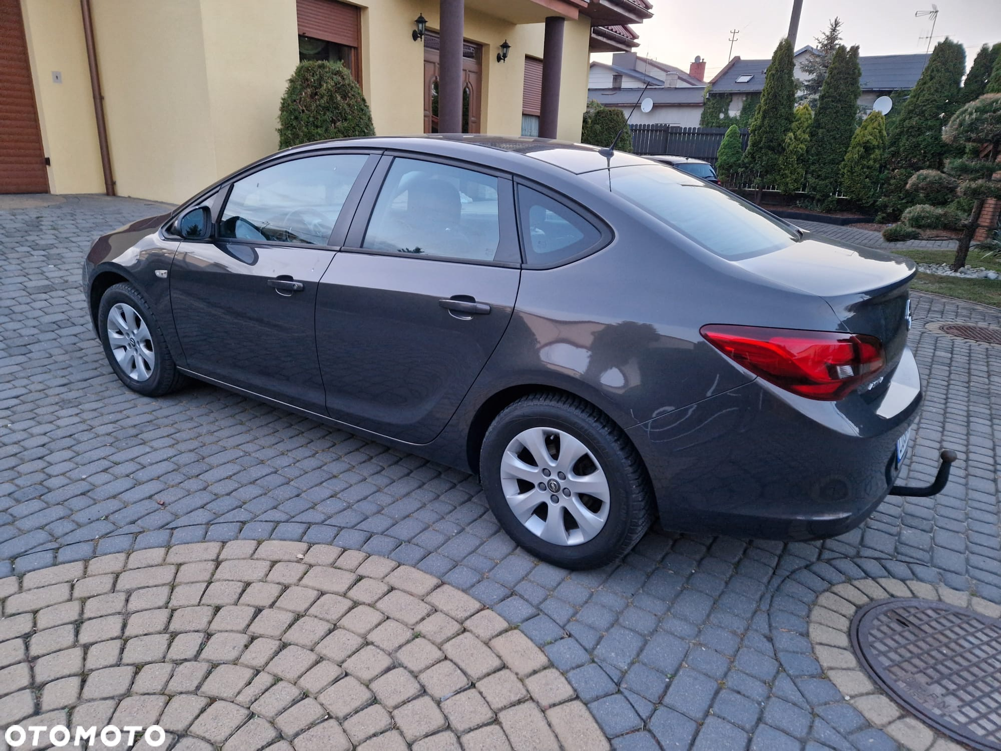 Opel Astra 1.3 CDTI DPF 150 Jahre - 7