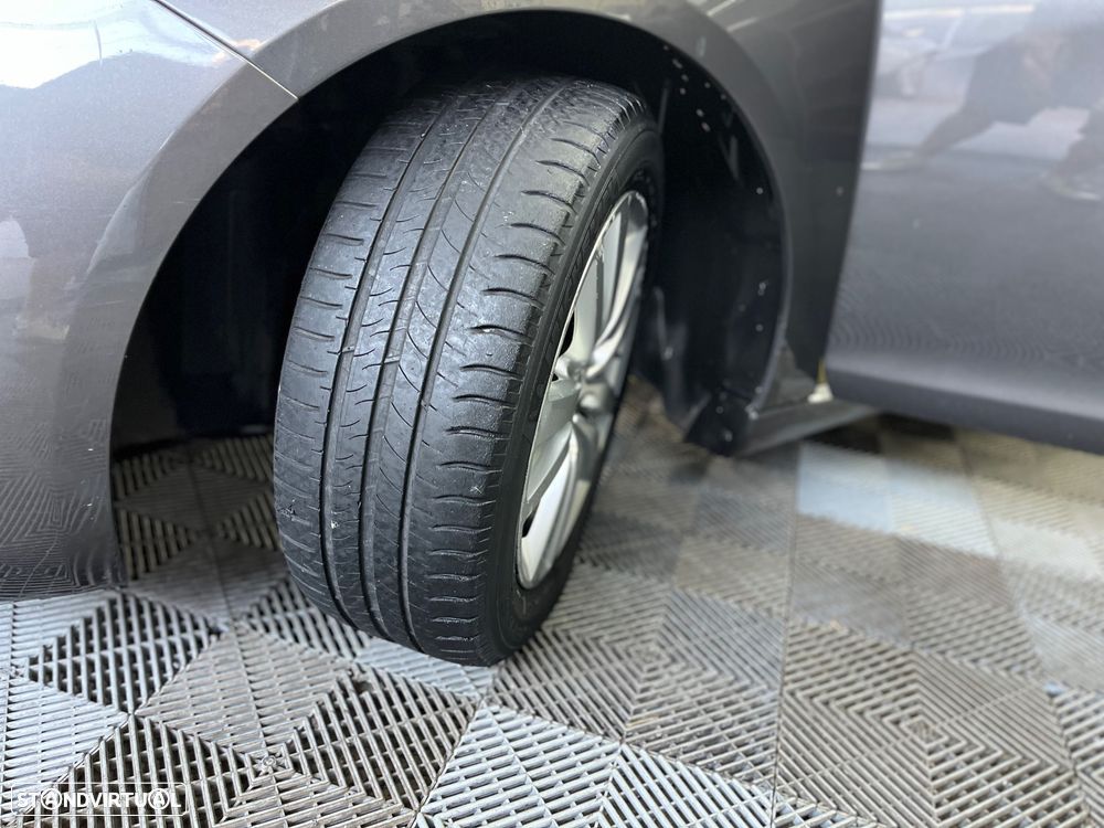 Peugeot 308 SW 1.5 BlueHDi Active - 18