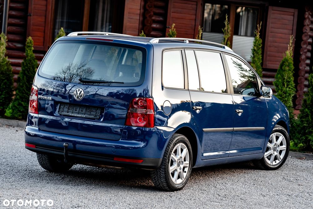 Volkswagen Touran 1.6 - 13