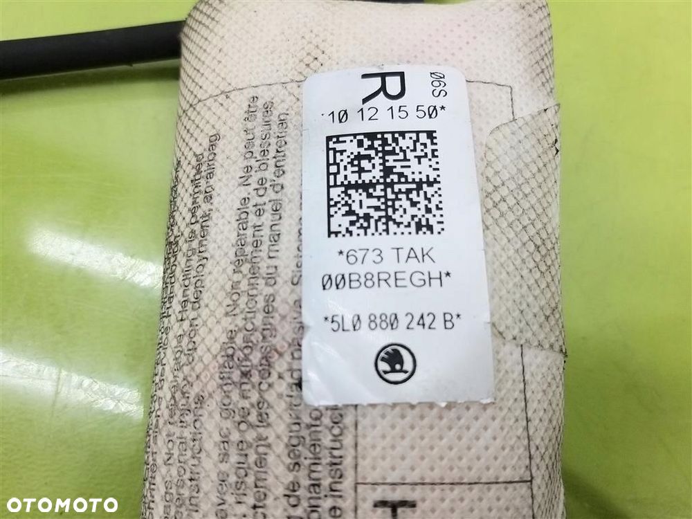 Airbag poduszka fotela Skoda Yeti  2012-2017 5L0880242B - 2