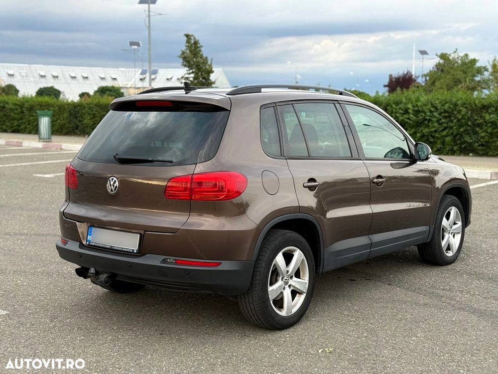 Volkswagen Tiguan - 5